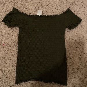 off the shoulder fitted crop top